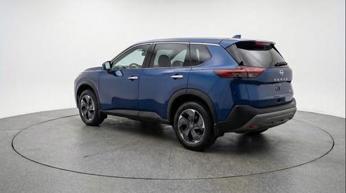 Deep Ocean Blue Pearl 2025 Nissan Rogue SV