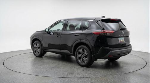 Super Black 2025 Nissan Rogue SV