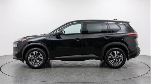 Super Black 2025 Nissan Rogue SV