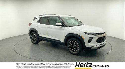 Summit White 2025 Chevrolet Trailblazer LT