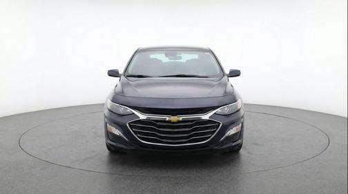 Dark Ash Metallic 2023 Chevrolet Malibu FWD 1LT
