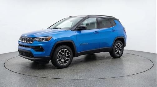 Hydro Blue Pearlcoat 2025 Jeep Compass Trailhawk