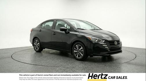 Super Black 2025 Nissan Versa 1.6 SV