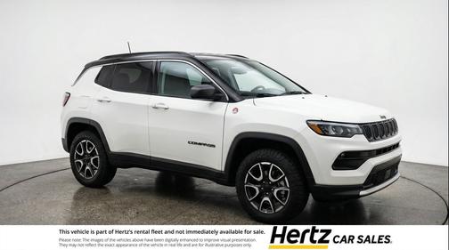 Bright White Clearcoat 2025 Jeep Compass Trailhawk