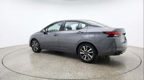 Gun Metallic 2025 Nissan Versa 1.6 SV