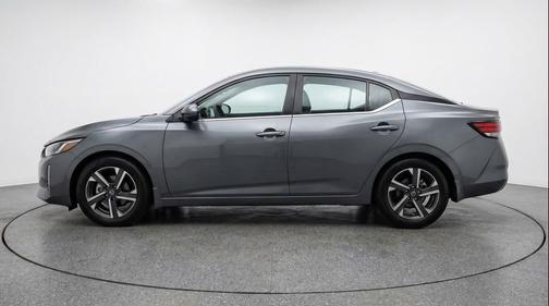 Gun Metallic 2025 Nissan Sentra SV