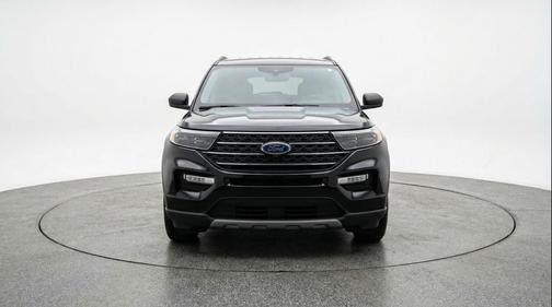 Agate Black Metallic 2024 Ford Explorer XLT