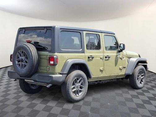 2025 Jeep Wrangler Sport RHD