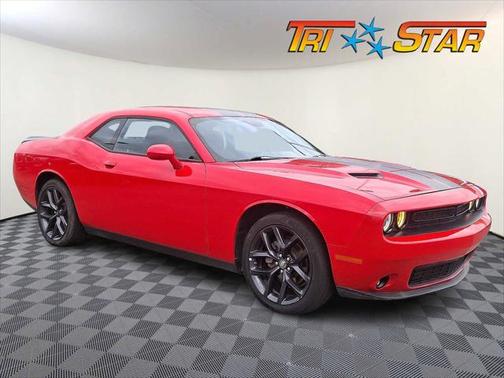 2022 Dodge Challenger SXT