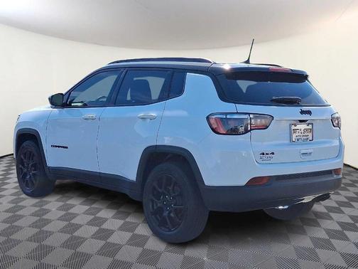 2022 Jeep Compass Altitude