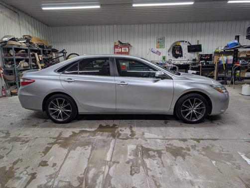 2015 Toyota Camry XSE