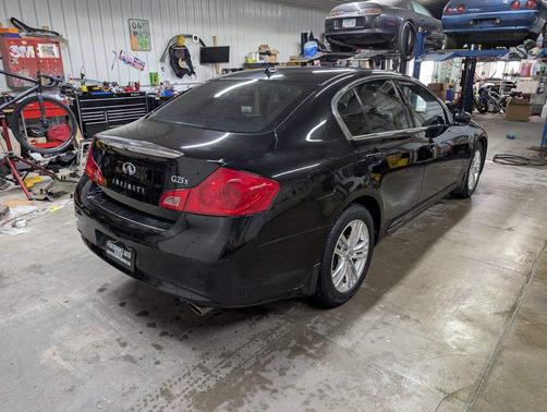 2012 INFINITI G25x Base