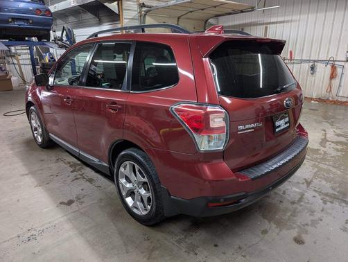 2017 Subaru Forester 2.5i Touring