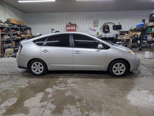 2005 Toyota Prius Base