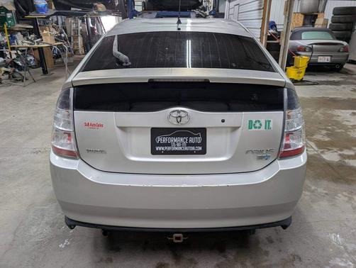2005 Toyota Prius Base