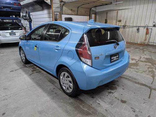 2015 Toyota Prius c Three