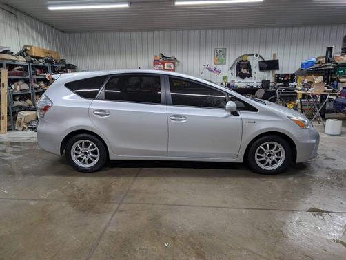 2012 Toyota Prius v Two