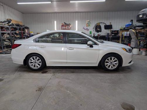 2016 Subaru Legacy 2.5i Premium