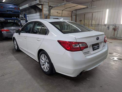 2016 Subaru Legacy 2.5i Premium