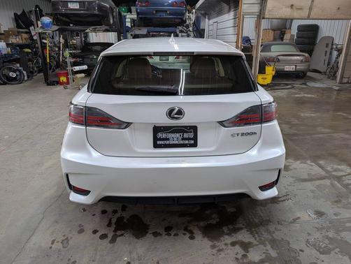 2017 Lexus CT 200h Base