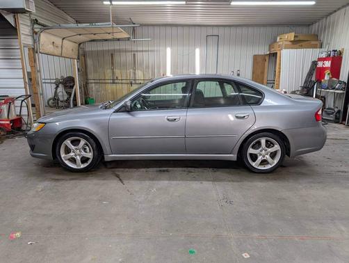 Gray 2009 Subaru Legacy 2.5 i Special Edition