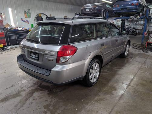 2008 Subaru Outback Base