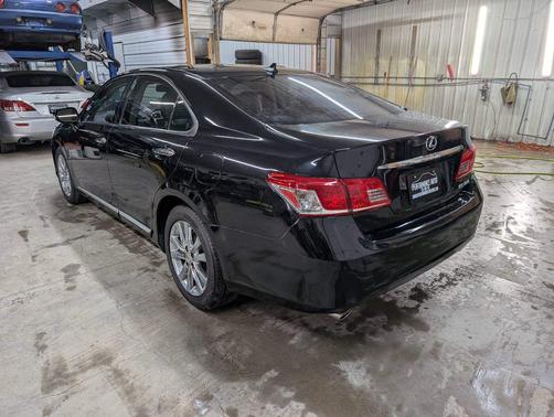 2011 Lexus ES 350 Base
