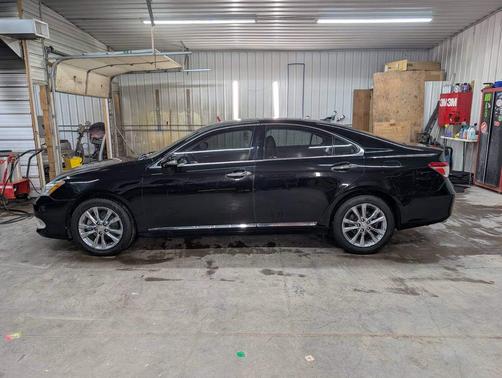 2011 Lexus ES 350 Base
