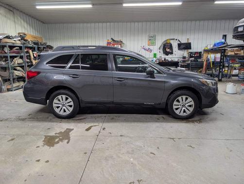 2018 Subaru Outback 2.5i