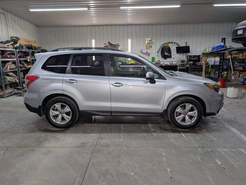 2014 Subaru Forester 2.5i Limited