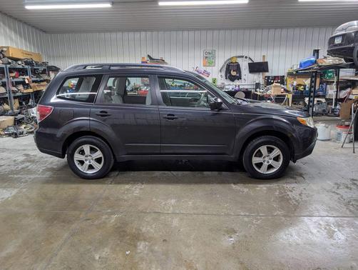 2010 Subaru Forester 2.5 X