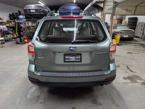 2018 Subaru Forester 2.5i