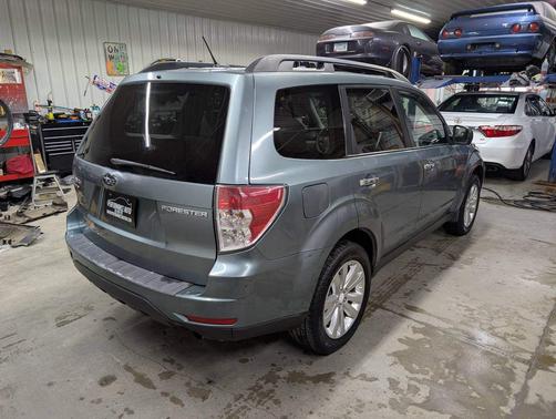 2011 Subaru Forester 2.5 X Premium