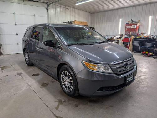 Gray 2011 Honda Odyssey EX-L