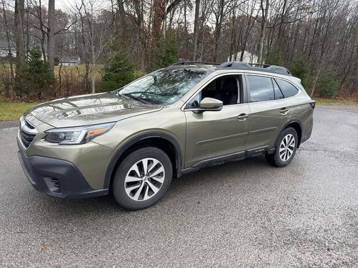 2022 Subaru Outback Premium