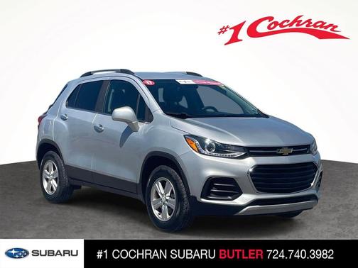 Silver Ice Metallic 2017 Chevrolet Trax LT