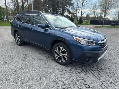 Abyss Blue Pearl 2022 Subaru Outback Limited