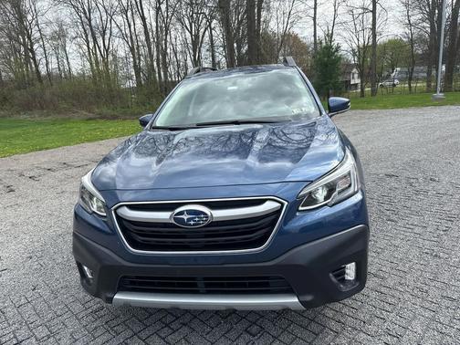 Abyss Blue Pearl 2022 Subaru Outback Limited