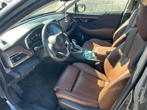 2023 Subaru Outback Touring