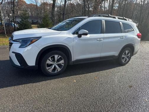 2023 Subaru Ascent Premium 7-Passenger