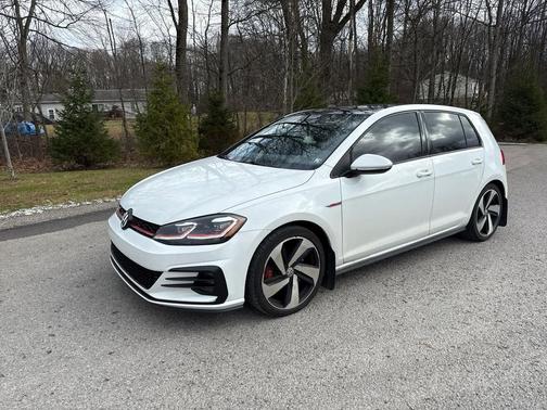2019 Volkswagen Golf GTI 2.0T S 4-Door