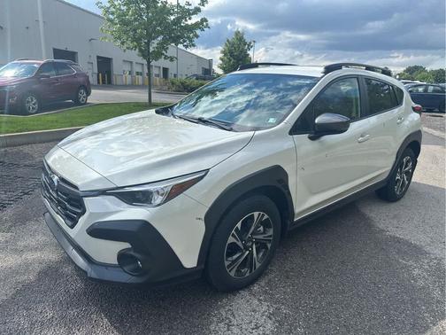 Crystal White Pearl 2024 Subaru Crosstrek Premium