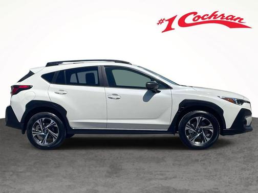 Crystal White Pearl 2024 Subaru Crosstrek Premium