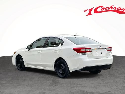 2019 Subaru Impreza 2.0i