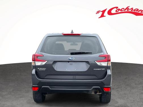 2022 Subaru Forester Base