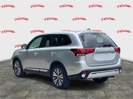 2020 Mitsubishi Outlander ES