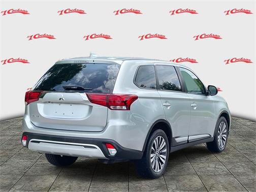 2020 Mitsubishi Outlander ES