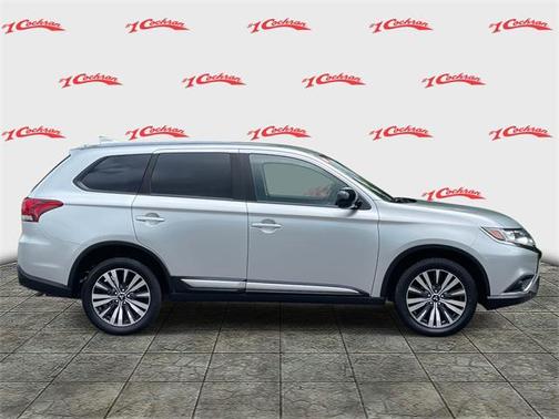 2020 Mitsubishi Outlander ES