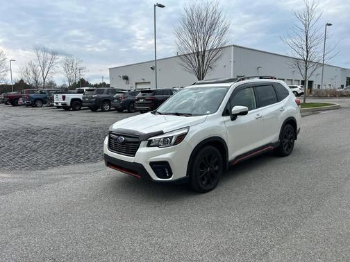 Crystal White Pearl 2020 Subaru Forester Sport