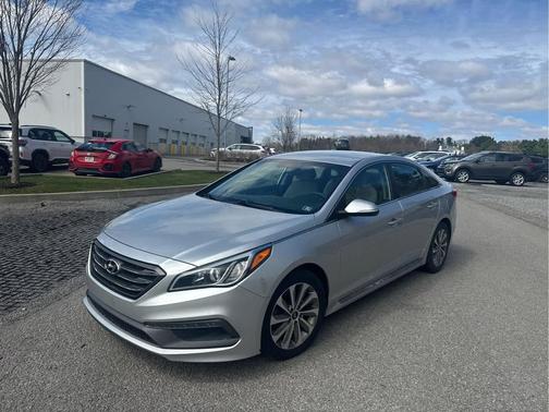 2015 Hyundai SONATA Sport